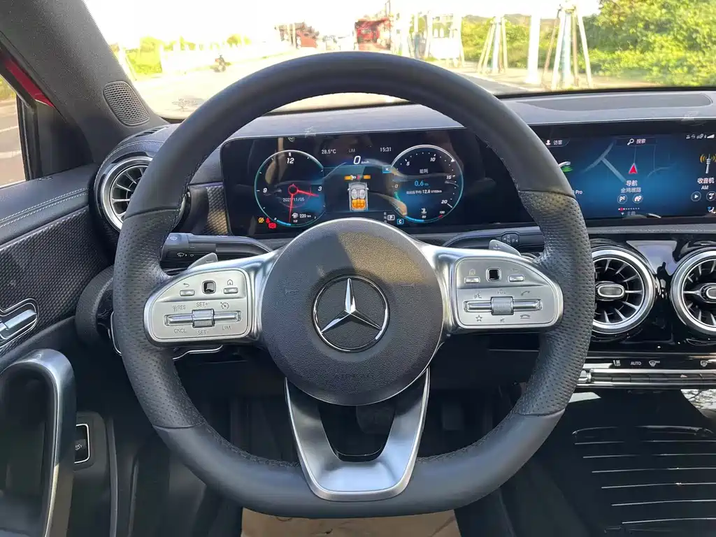 MERCEDES-BENZ A CLASS