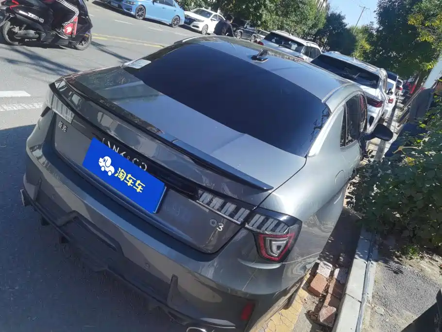 Lynk & Co 03 — миниатюра 3