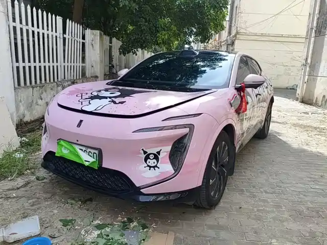 2025 Avatr 07