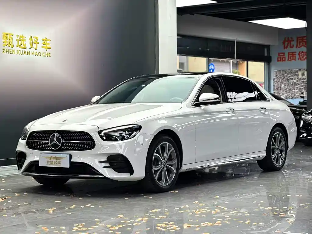 Mercedes-Benz E-Class 2021