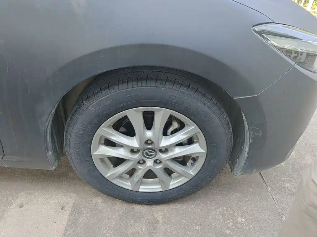 Mazda 3 Axela — миниатюра 8