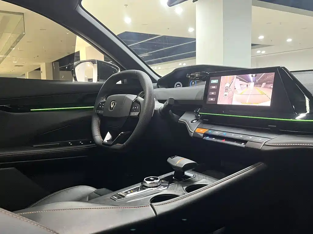 Changan UNI-V — миниатюра 9
