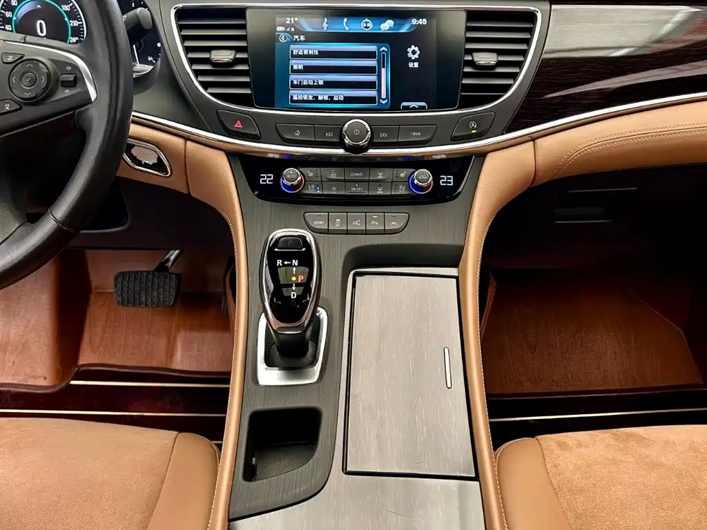 Buick LaCrosse — миниатюра 9