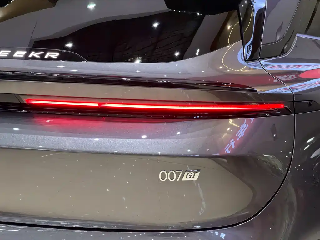 Zeekr 007GT — миниатюра 4