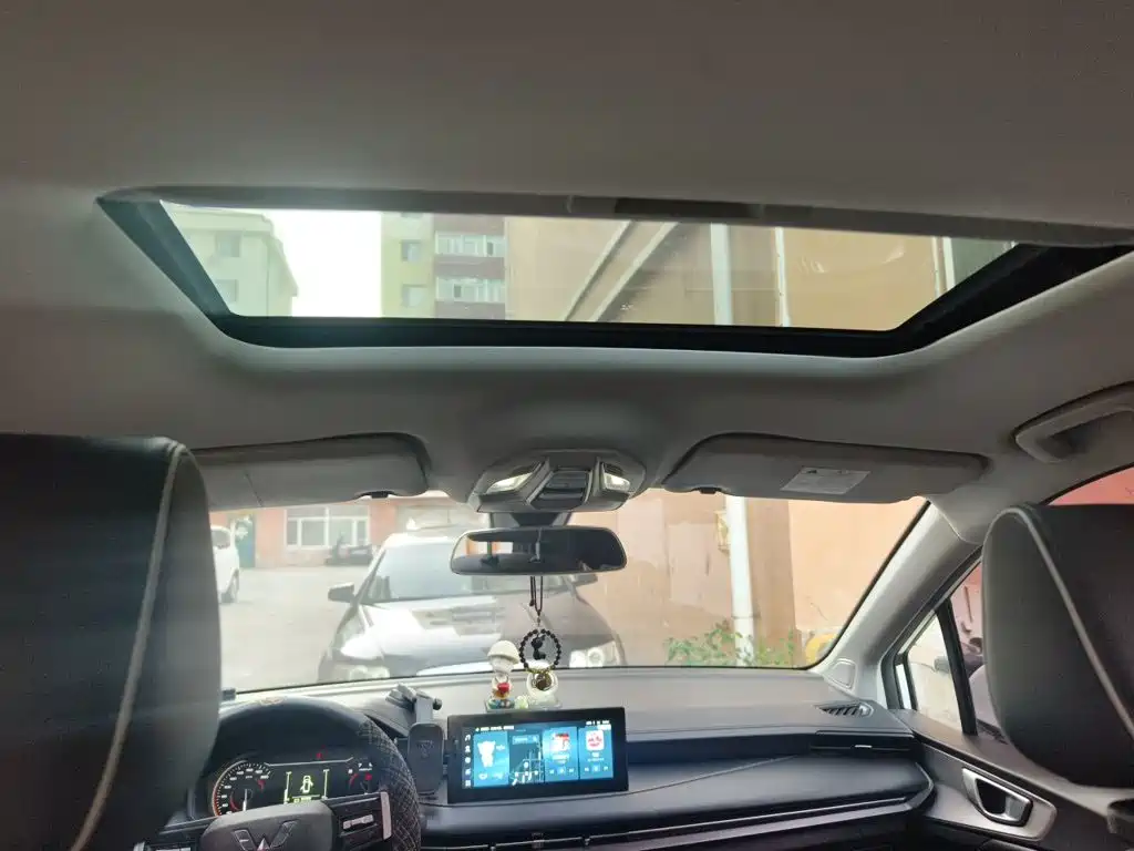 Wuling Jiachen — миниатюра 9