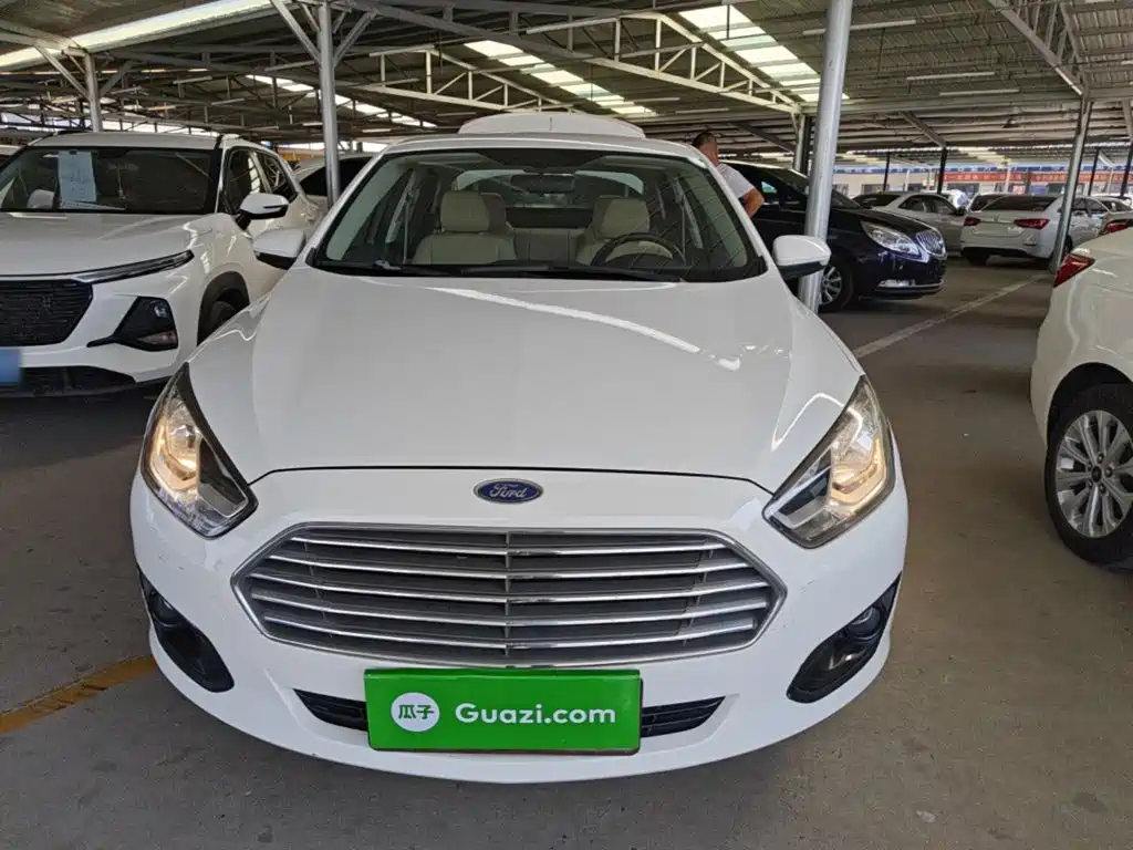 Ford Escort — миниатюра 3