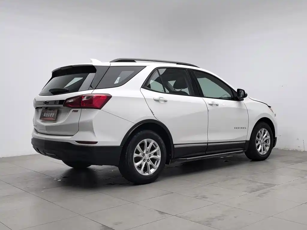 Chevrolet Equinox — миниатюра 2