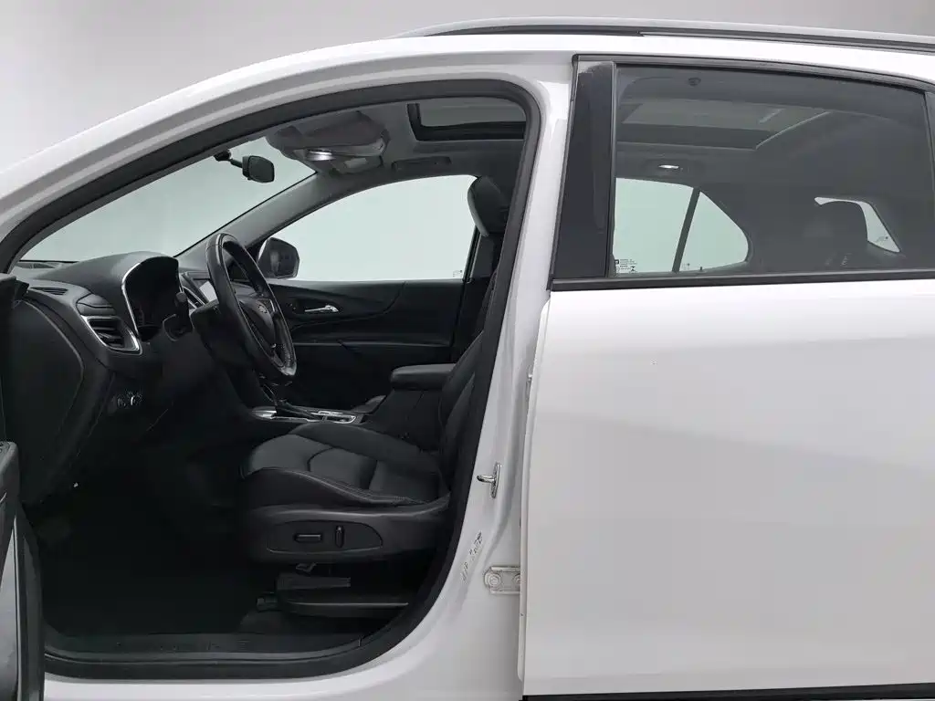 Chevrolet Equinox — миниатюра 10