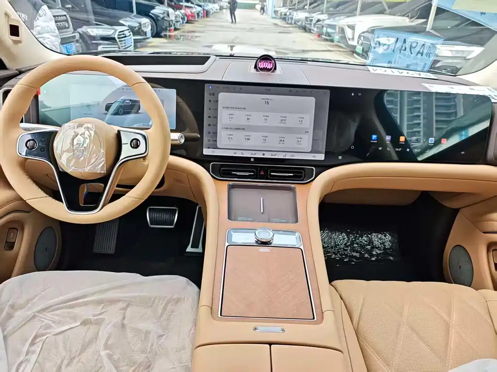 AITO ASK THE WORLD M9