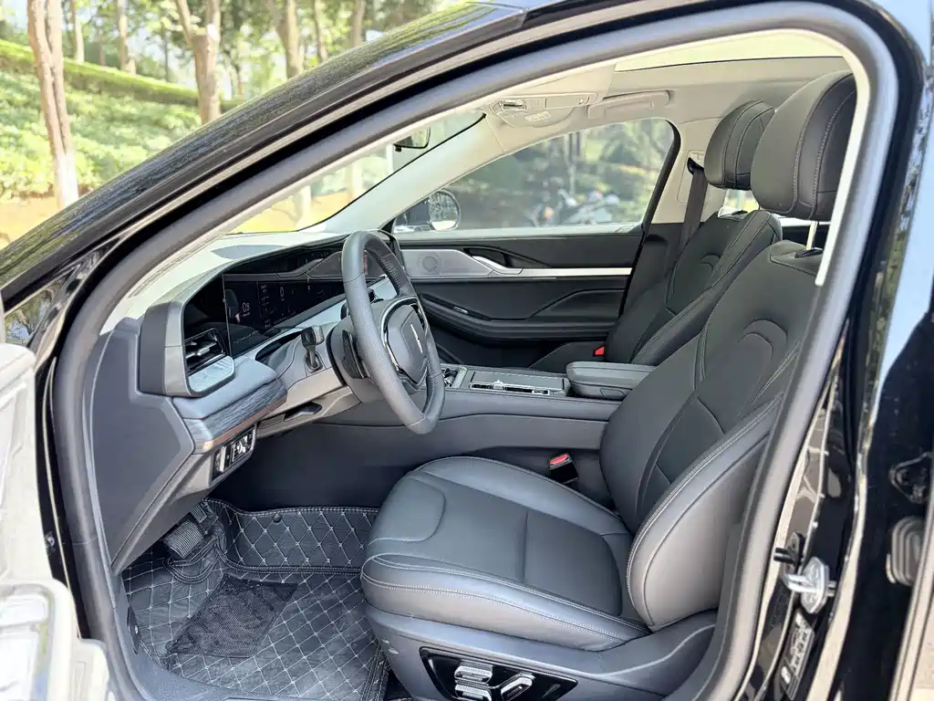 Lincoln Z — миниатюра 9
