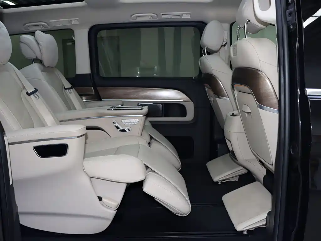 MERCEDES-BENZ V CLASS