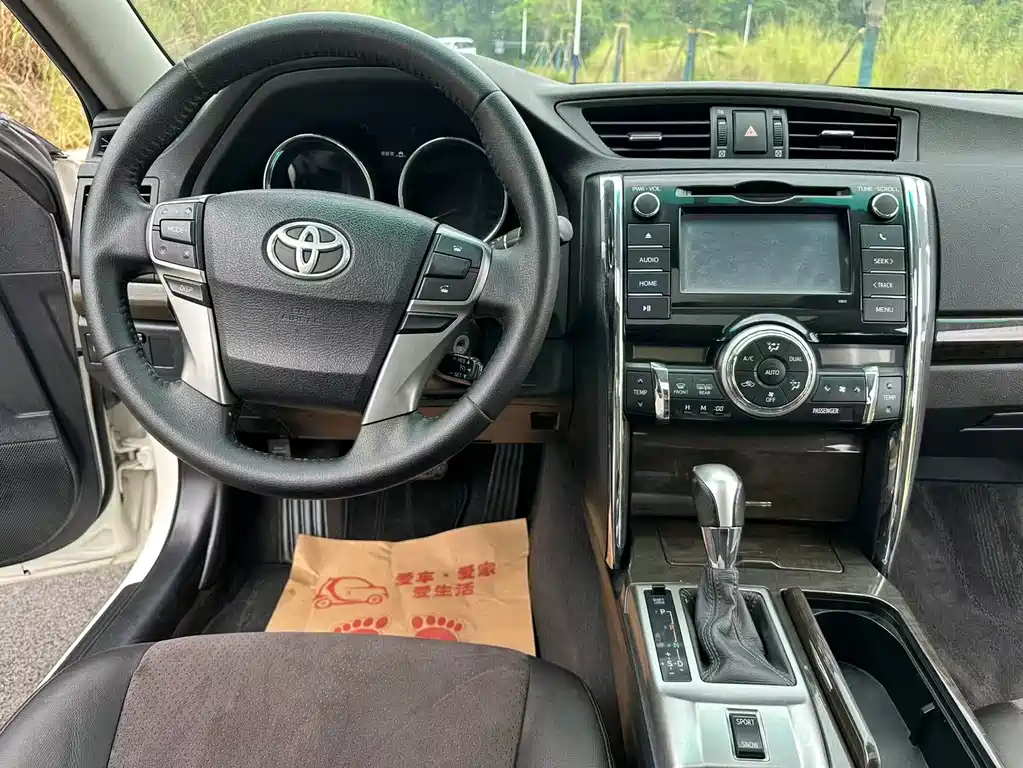 Toyota Reiz — миниатюра 12