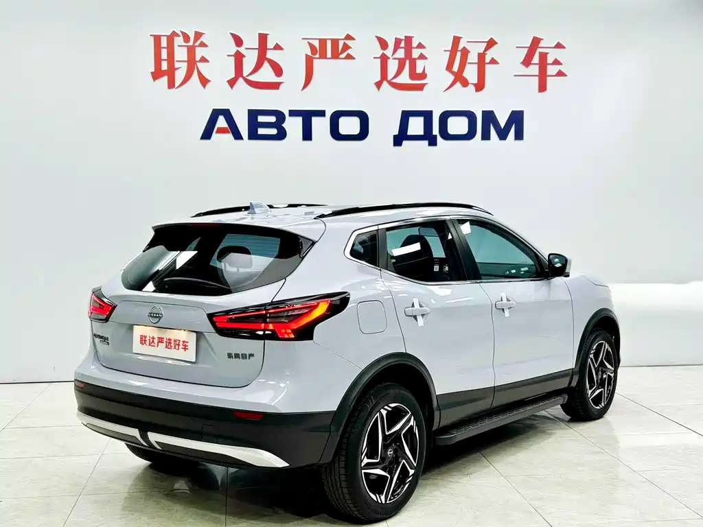 Nissan Qashqai — миниатюра 6