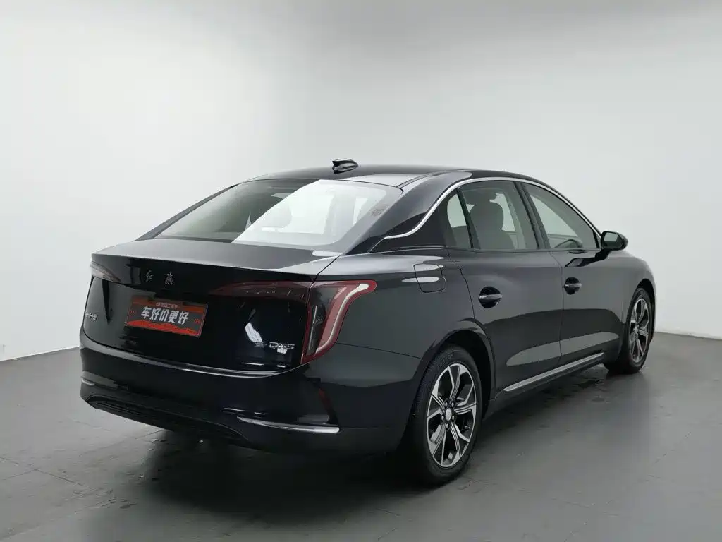 Hongqi Hongqi E-QM5 — миниатюра 2
