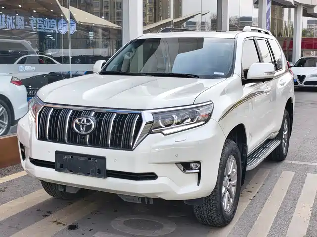 toyota prado