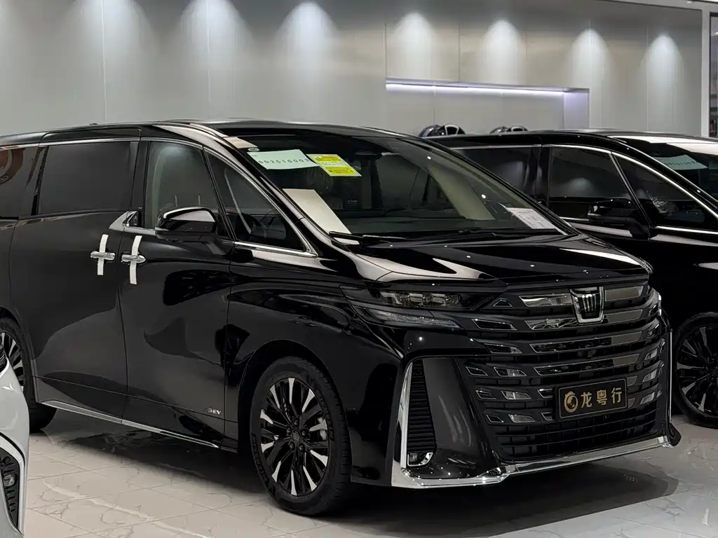 Toyota Vellfire 2024 2.5L