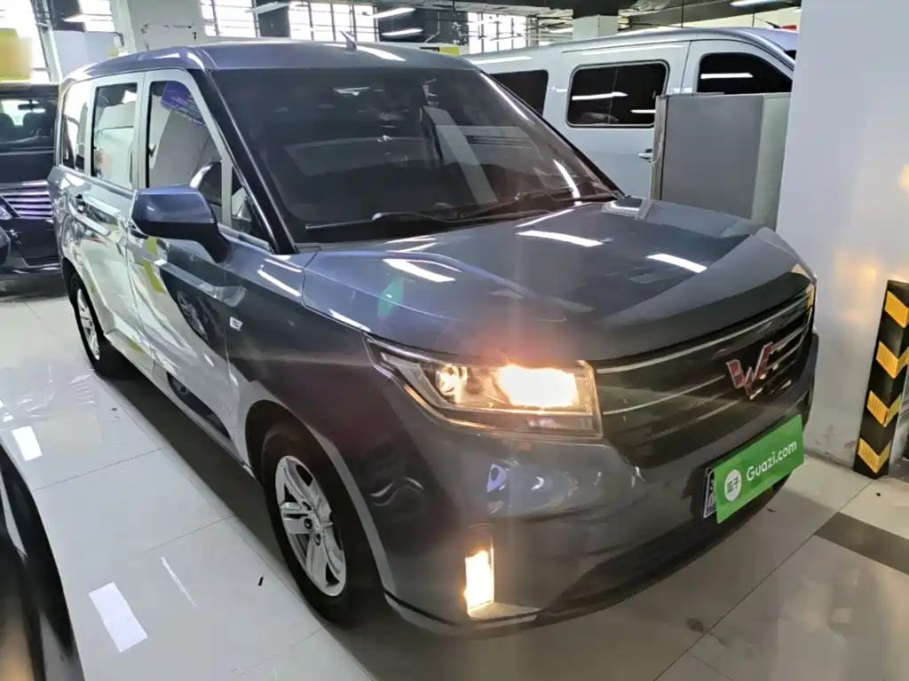 Wuling Hongguang PLUS — миниатюра 4