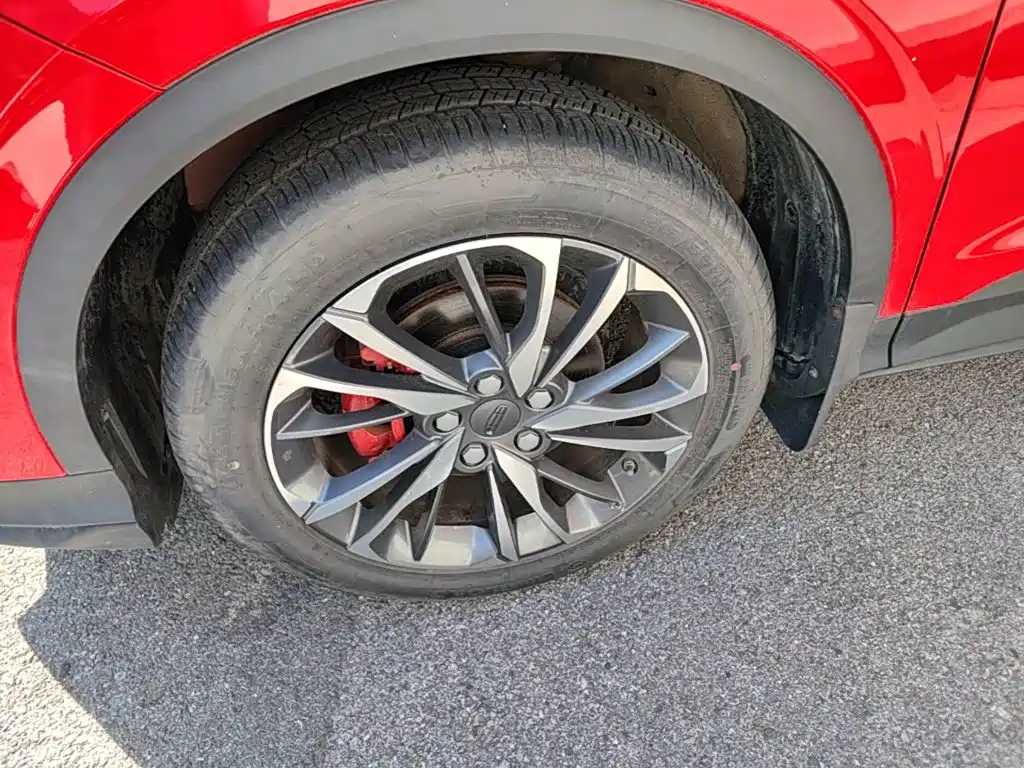 Geely Binyue — миниатюра 23