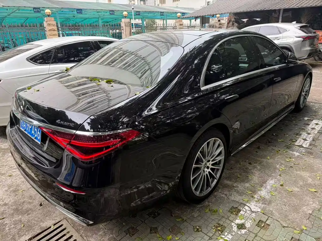 MERCEDES-BENZ S CLASS