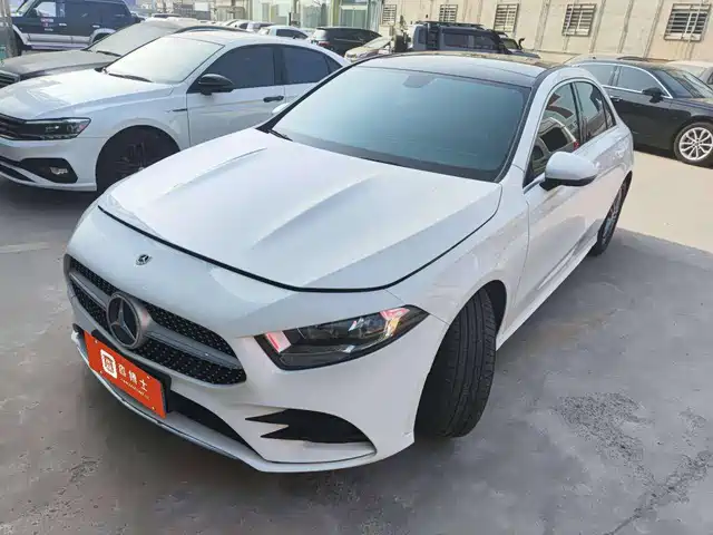 MERCEDES-BENZ A CLASS