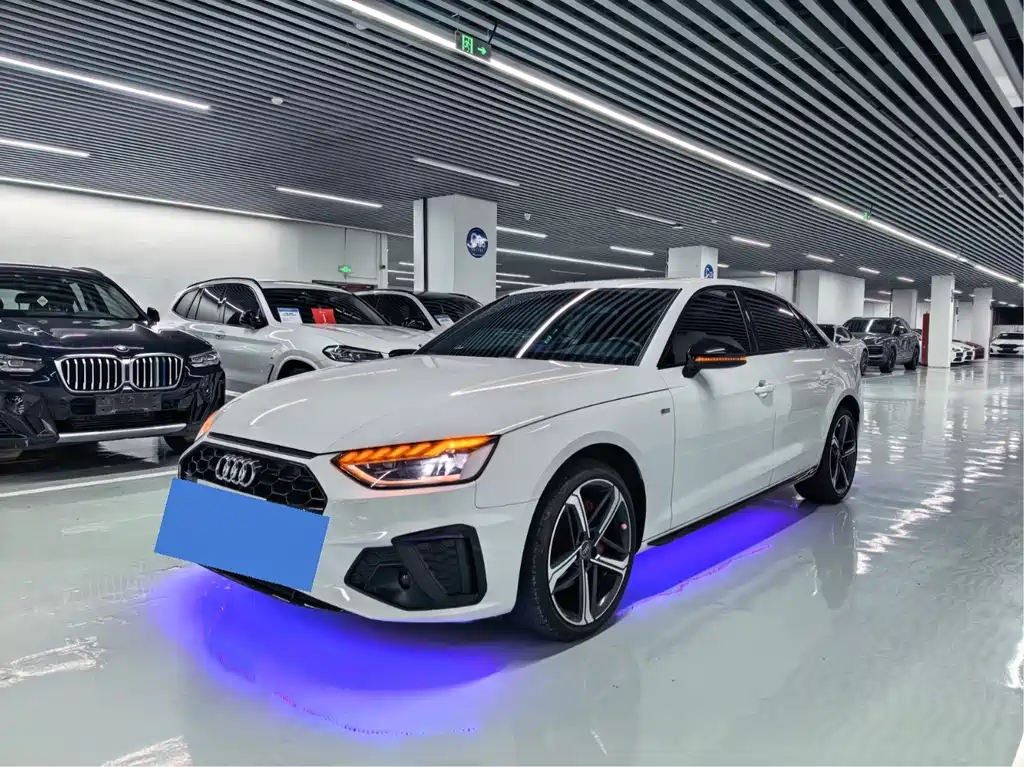 Audi A4L 2024 40 TFSI Luxury Dynamic Type