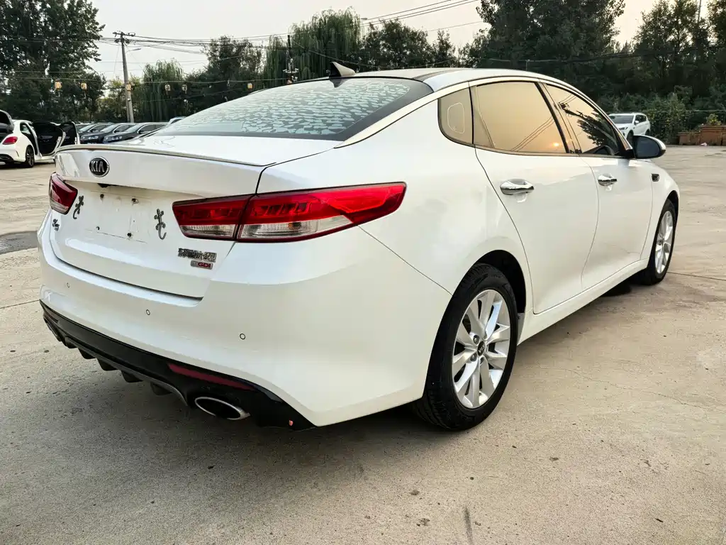 Kia K5 — миниатюра 7