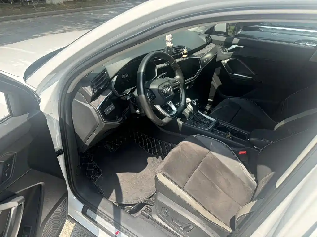 Audi Q3 — миниатюра 4