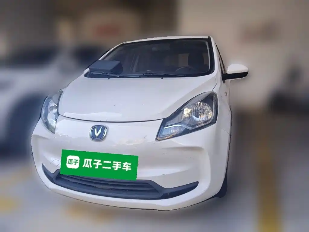 Changan Benben E-Star — миниатюра 2