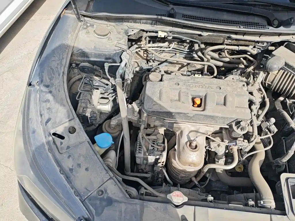 Honda Accord — миниатюра 19