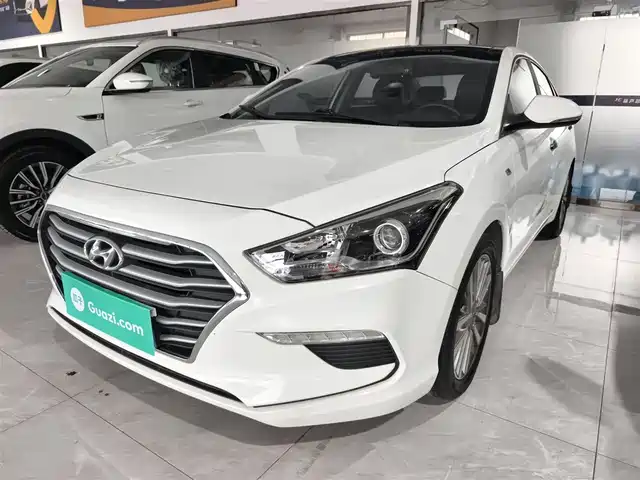 MODERN NAME PICTURE 2019