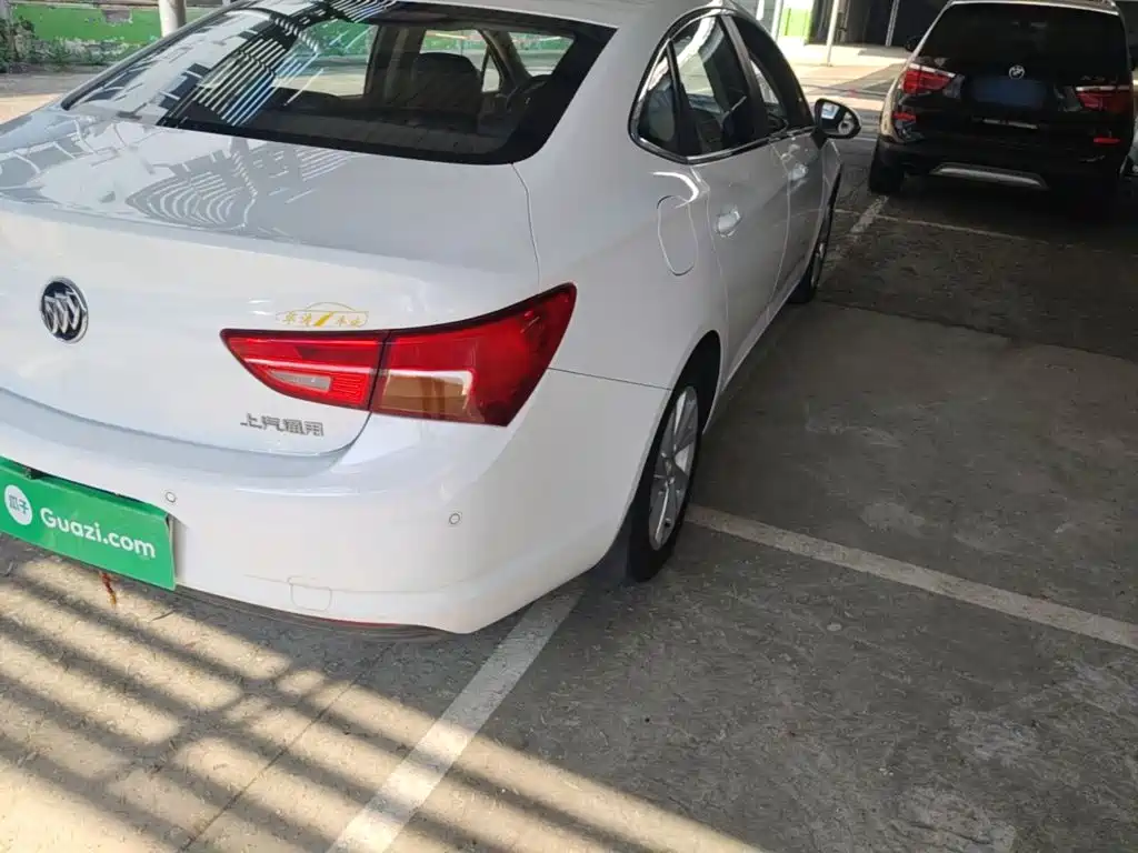 Buick Verano — миниатюра 8