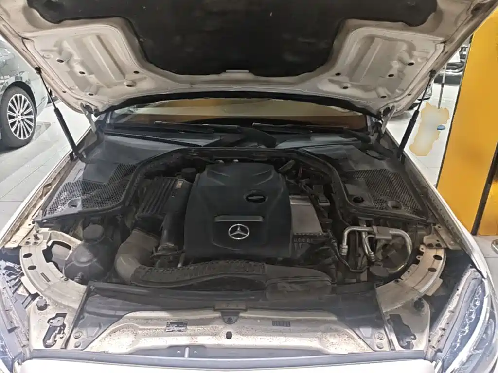 Mercedes-Benz C-Class — миниатюра 20