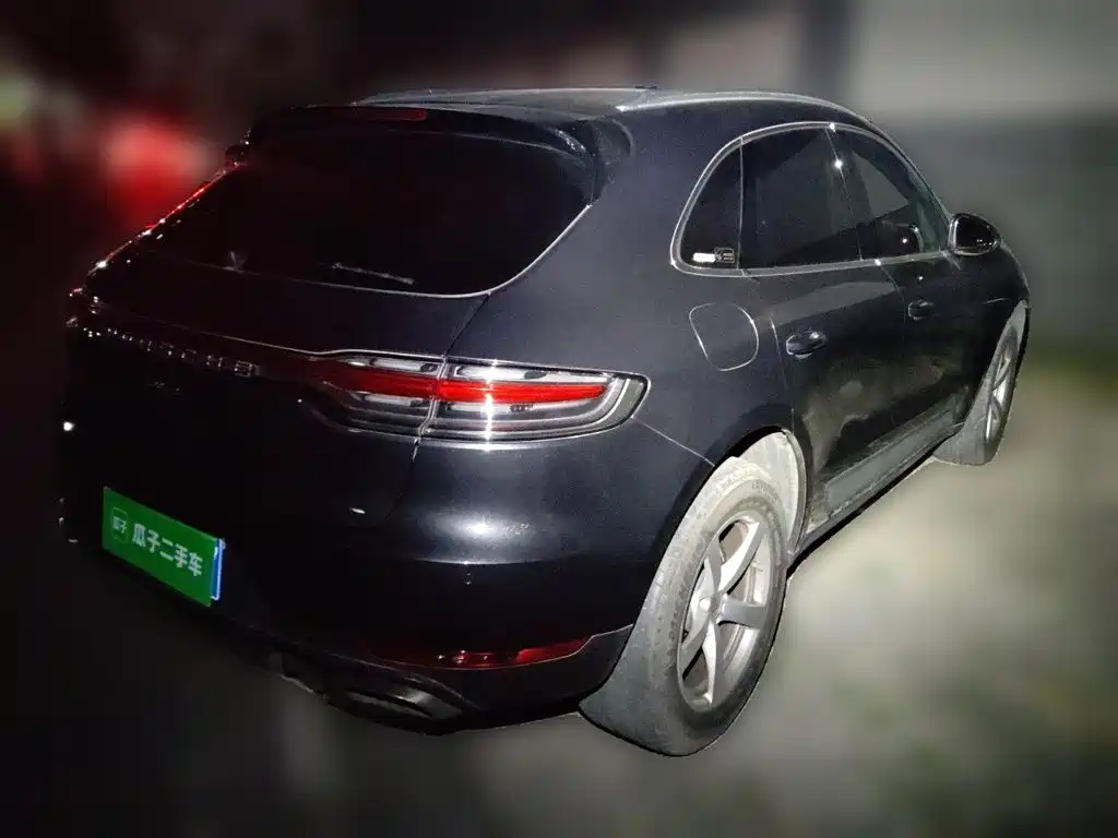 Porsche Macan — миниатюра 6