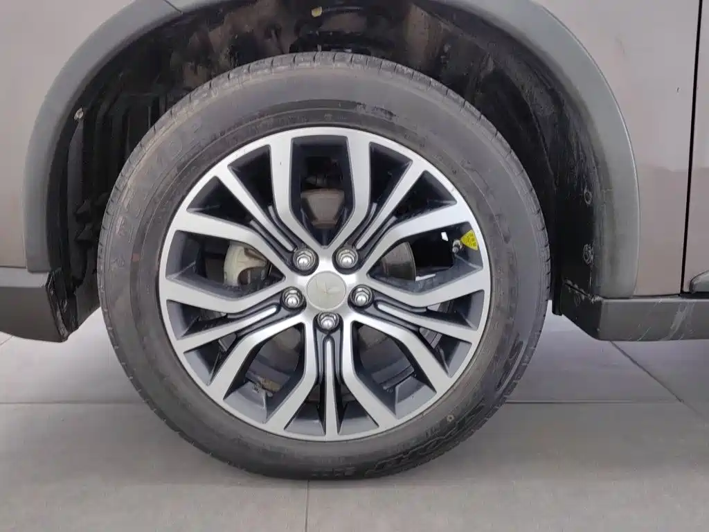 Mitsubishi Outlander — миниатюра 17
