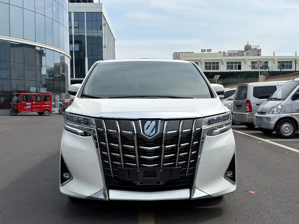 Toyota Alphard 2021