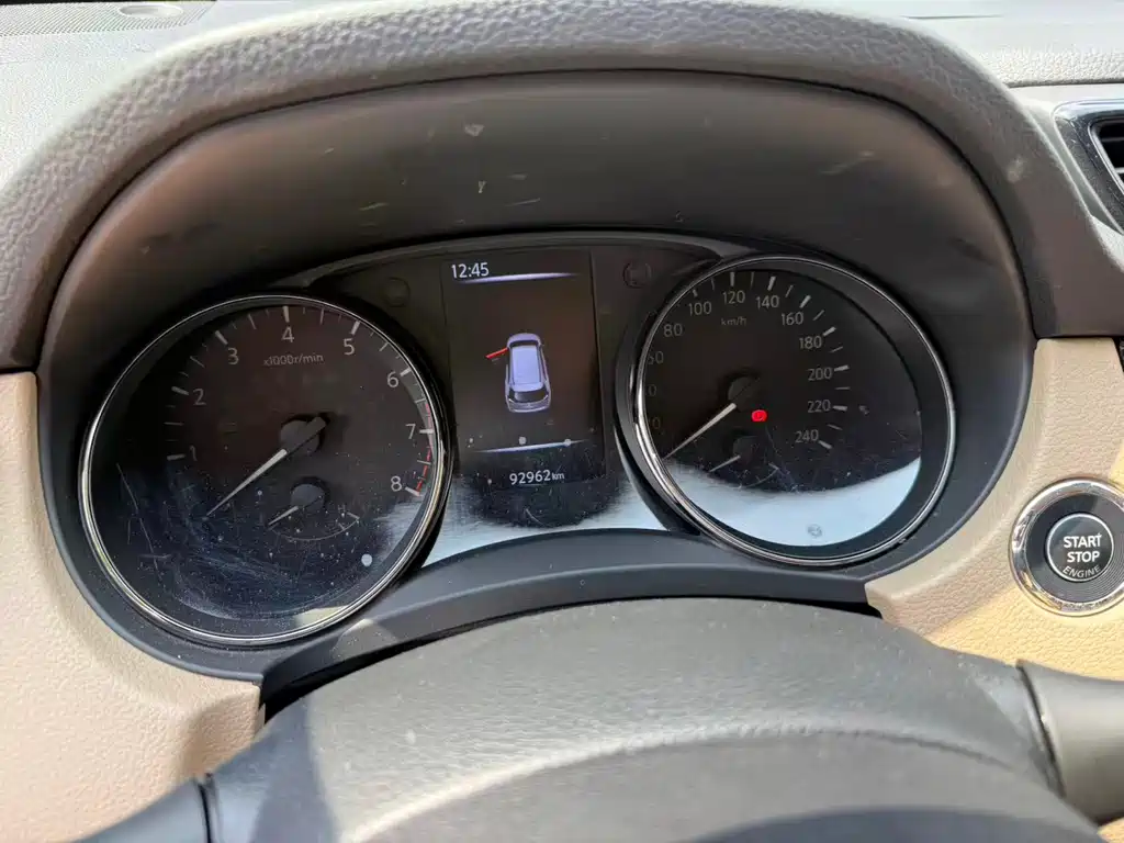 Nissan X-Trail — миниатюра 4