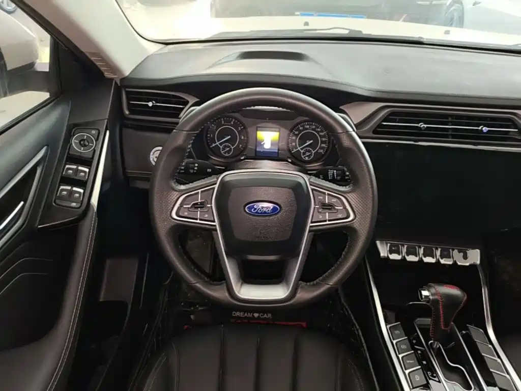Ford Territory — миниатюра 11