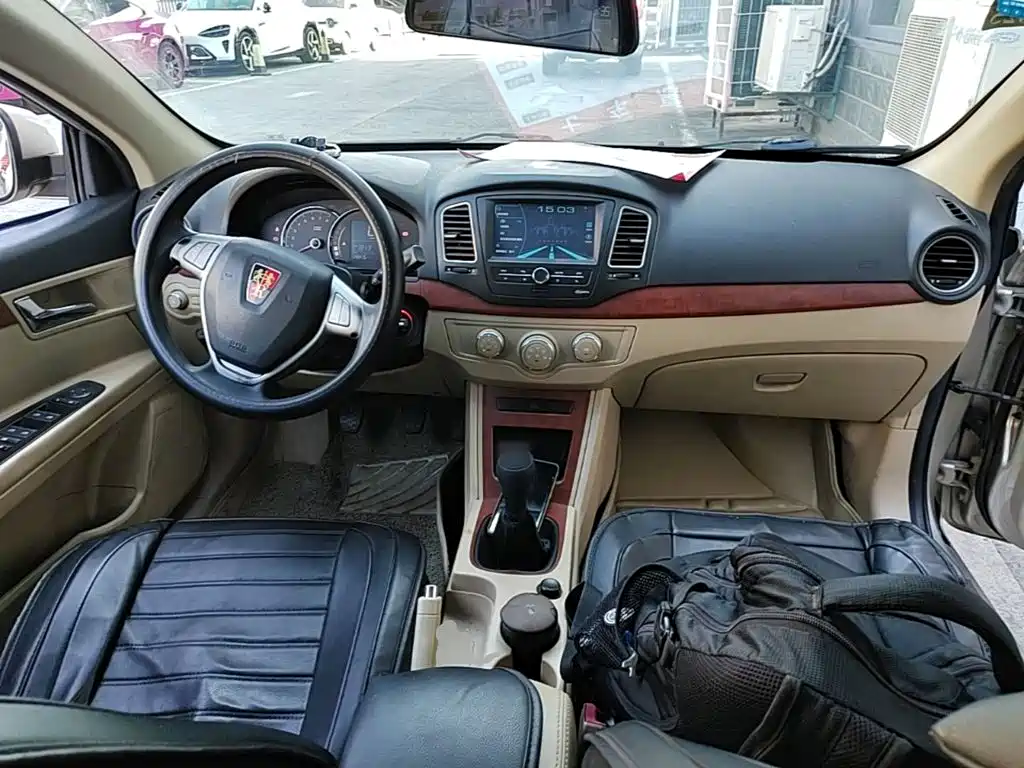 Roewe 350 — миниатюра 10