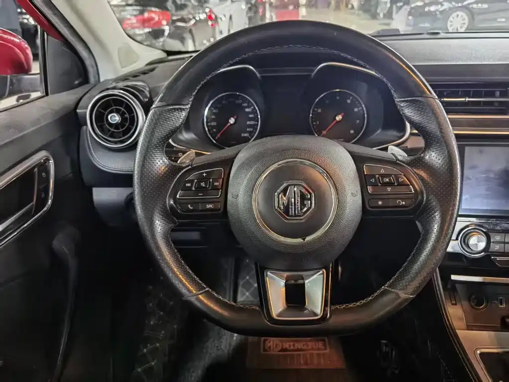 MG MG6 — миниатюра 4