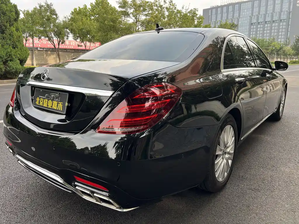 MERCEDES-BENZ S CLASS