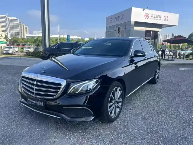 MERCEDES-BENZ  E CLASS 2018
