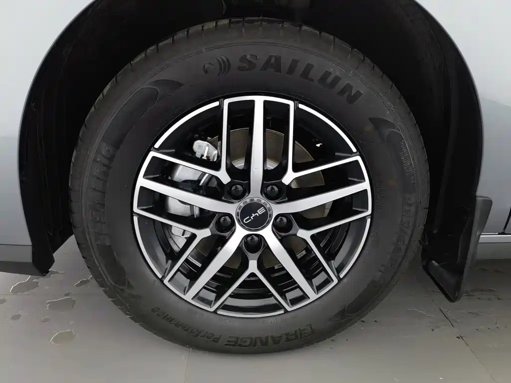 BYD Seal 05 DM-i — миниатюра 17