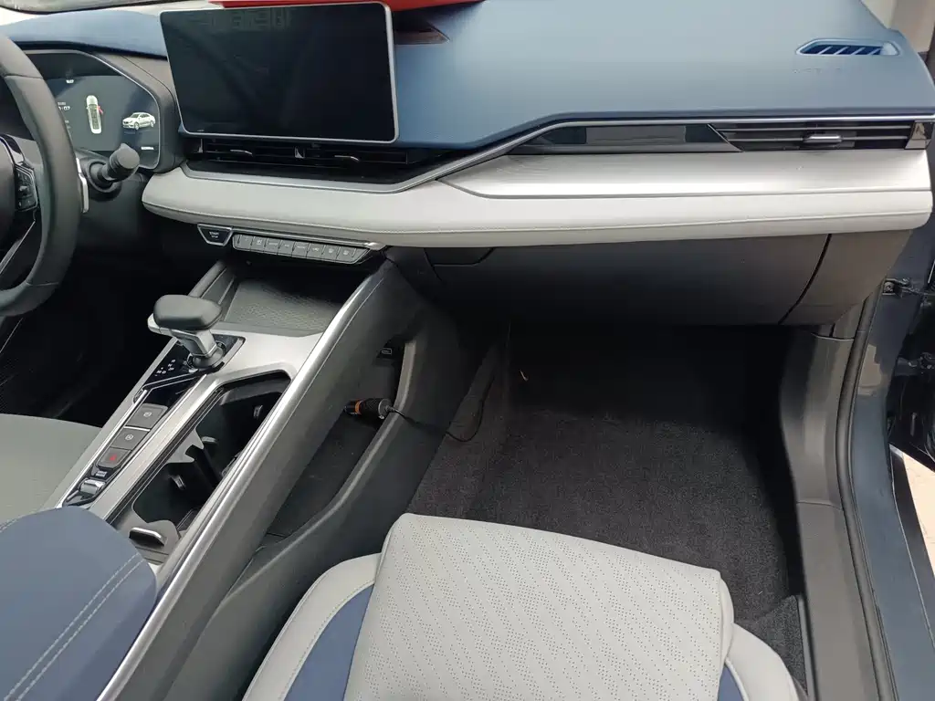 Geely Xingrui — миниатюра 10