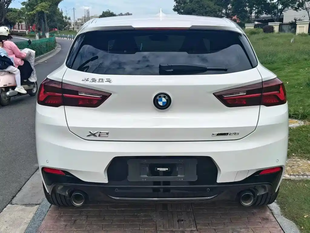 BMW X2 — миниатюра 6