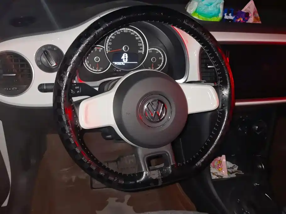 Volkswagen Beetle — миниатюра 15