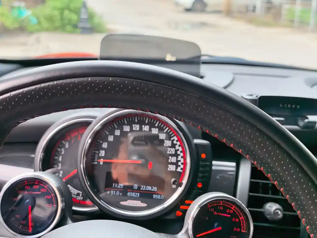 MINI Mini — миниатюра 10