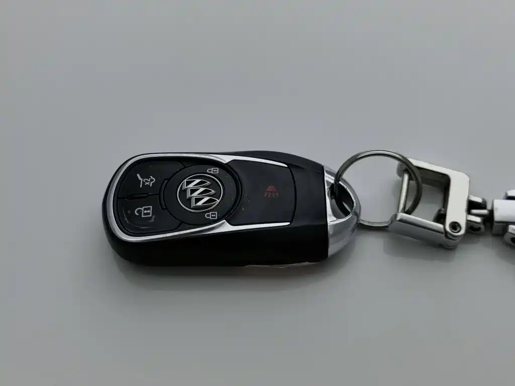 Buick Envision Plus — миниатюра 19