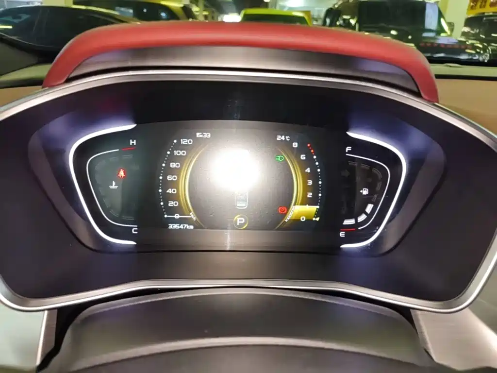 Geely Binyue — миниатюра 12