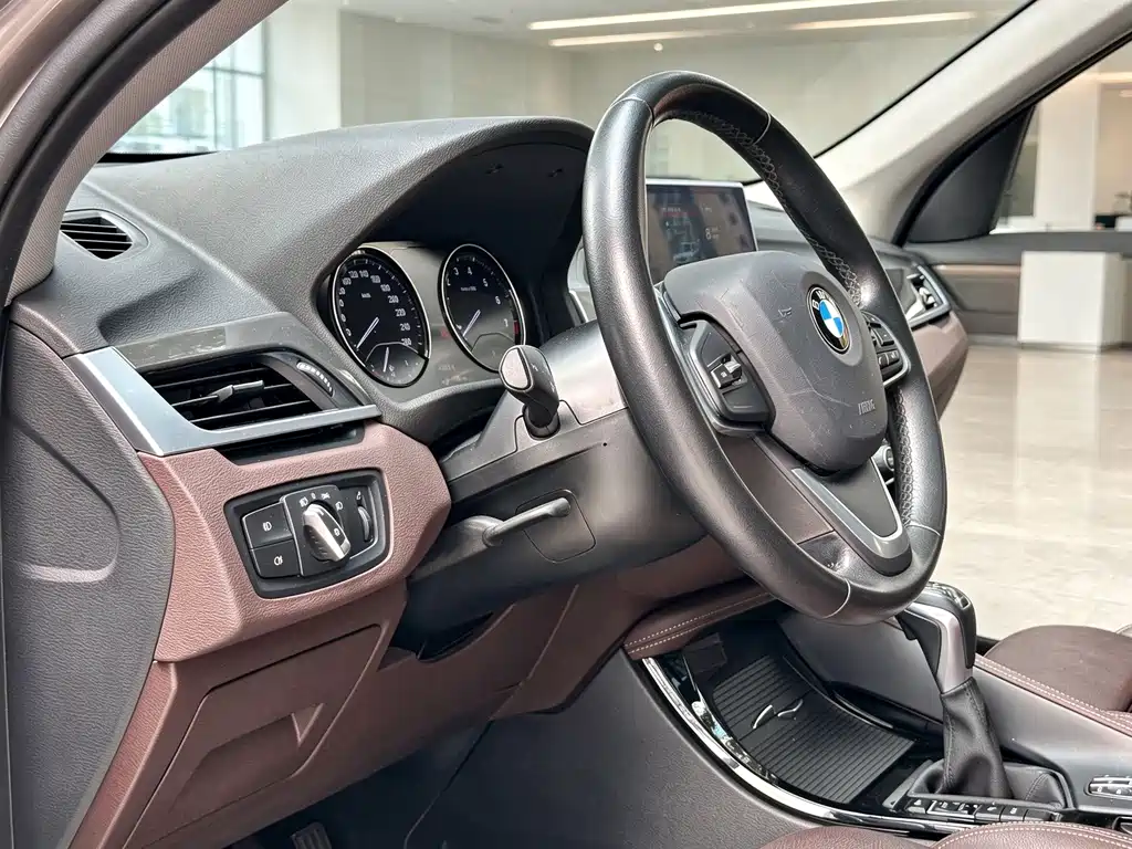 BMW X1 New Energy — миниатюра 20