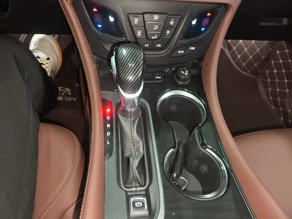 Buick Envision Plus — миниатюра 14